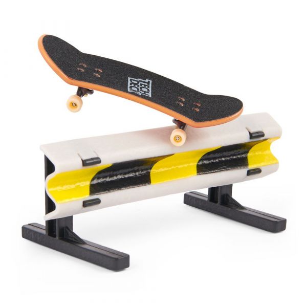 Set 2 mini skateboard cu rampa Tech Deck